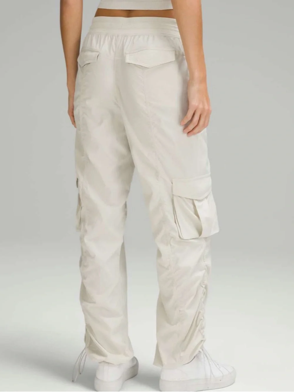 🍋 Lululemon Dance Studio Relaxed-Fit Mid-Rise Cargo Pant